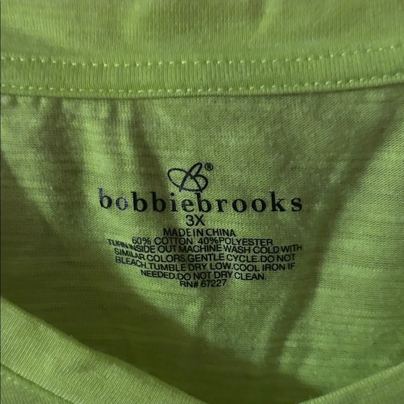 Bobbie Brooks Lime Green V-Neck Tee - Picture 2 of 2